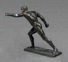 null Gladiateur Borghèse, statuette en bronze ciselé et patiné. Fin du XVIIIème siècle....