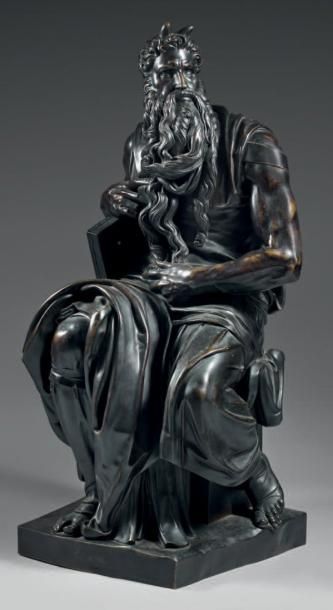 Michel-Ange (d'après) Important groupe en bronze ciselé et patiné figurant Moïse...