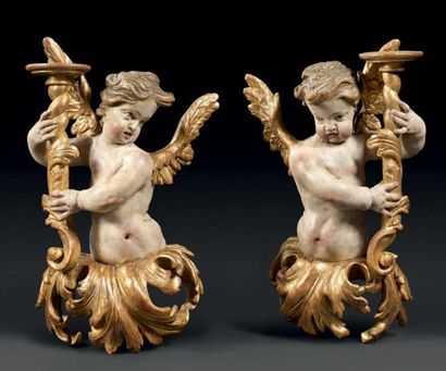 Paire d'anges baroques céroféraires en bois...