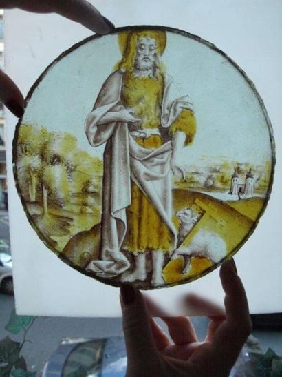 null Rondel en grisaille et jaune d'argent, représentant saint Jean- Baptiste debout...