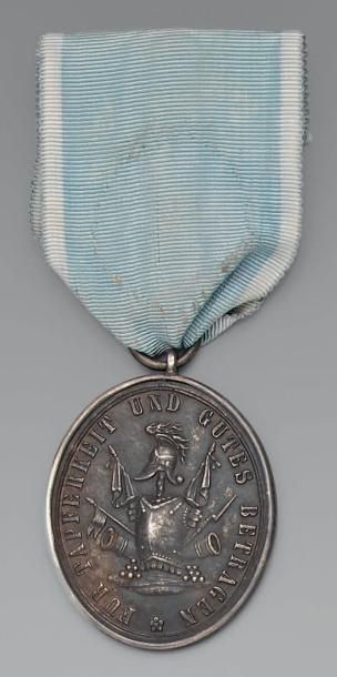 null Médaille d'honneur de Westphalie, deuxième type 1809, ovale en fonte de Berlin...