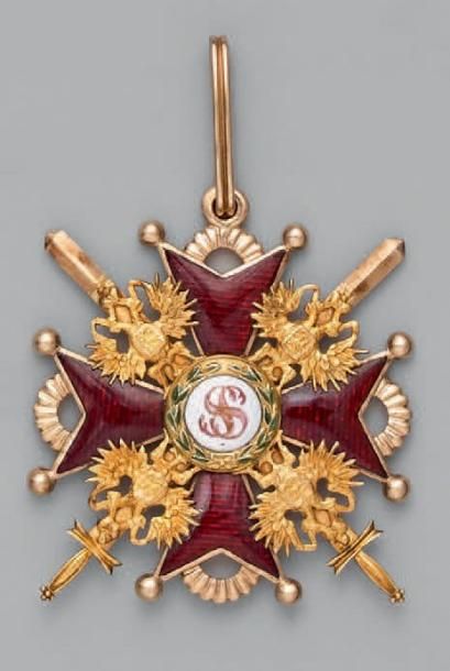 null Croix de 2e classe de l'ordre de Saint-Stanislas à titre militaire, en or, émaillée;...