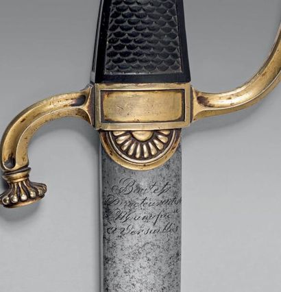 null Élégant sabre d'officier de cavalerie légère de la Manufacture de Versailles,...