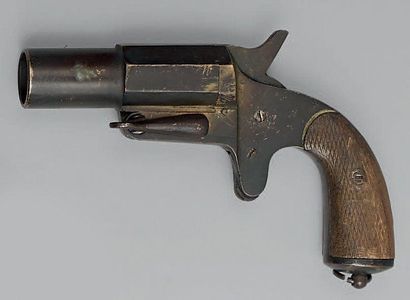Pistolet modèle 1917, canon court, en bronze;...