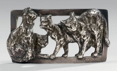 CARABIN François Rupert (1862 - 1932) Boucle de ceinture en argent à décor de quatre...