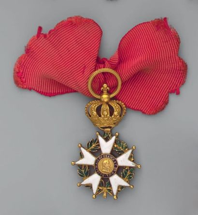 null Croix d'officier de l'ordre de la Légion d'honneur en or, émaillée, demi taille,...