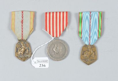 null Lot de 3 medailles commemoratives de la Guerre 1939-1945