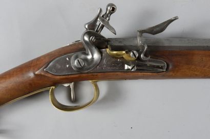 null Carabine de Versailles a silex modèle 1793 d'infanterie; canon octogonal légèrement...
