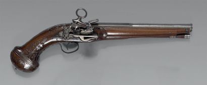 null Pistolet de type Ripoll, canon à pans puis rond, terminé par un bourrelet, calibre...