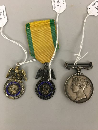 null 2 médailles militaires du 2e type, fabrications différentes, l'une sans anneau...