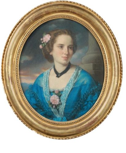 Eugène DEVERIA (Paris 1808 - Pau 1865) Portrait de femme à la robe bleue Pastel ovale,...