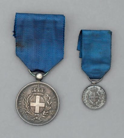 null Deux Médailles de la Valeur militaire sarde en argent, une d'ordonnance par...