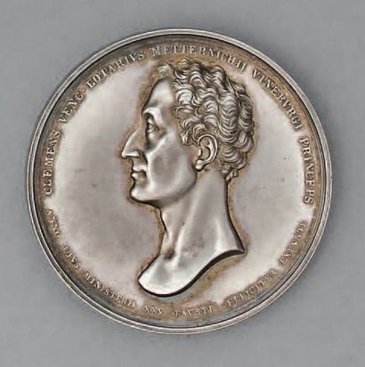 null Médaille en argent à la mémoire de Metternich, par Putinati, 7 octobre 1834...