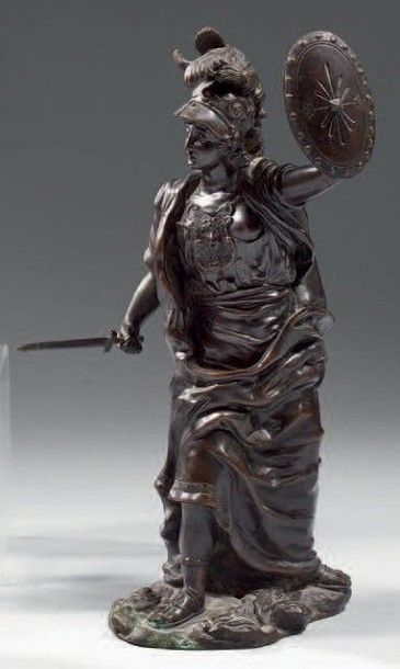 null Statuette en bronze ciselé et patiné représentant Athéna coiffée de son casque...