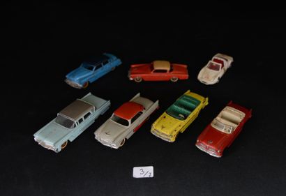 DINKY TOYS 7 Voitures dont: Lincoln Première, Studebaker Commander, Plymouth Belvedere,...