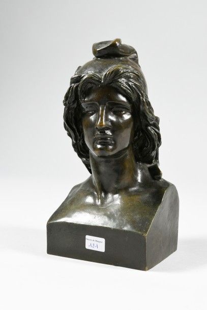 null Buste de Marianne en bronze patiné; hauteur 28 cm.
Époque Troisième-République.
Bon...