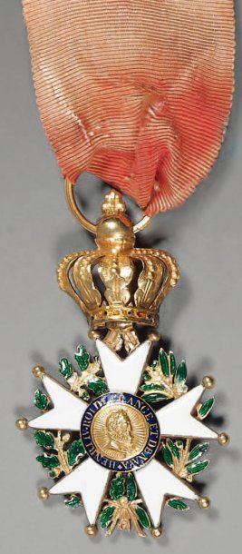 null Croix d'officier de l'ordre de la Légion d'Honneur en or, émaillée, demi taille...