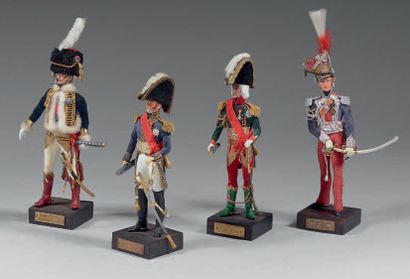 null Quatre figurines du Premier-Empire: deux maréchaux, le maréchal Bessières et...