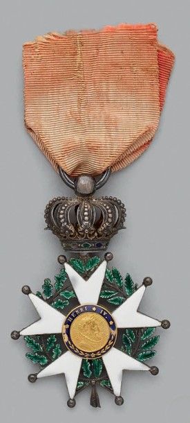 null Croix de chevalier de l'ordre de la Légion d'honneur en argent émaillée, poinçonnée,...