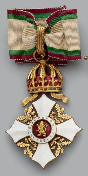 null Ensemble de commandeur de l'ordre national du Mérite, croix en bronze doré émaillée,...