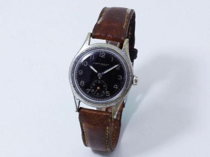 null CORTEBERT
N°8126 vers 1950
Montre bracelet en métal chromé. Boîtier rond, fond...