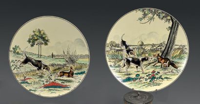 LONGWY Paire de plats de la série «la chasse»
N° 53 et 57
Diam. 36,5 cm