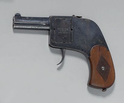 null Pistolet à percussion centrale système Bär modèle 1897, quatre coups, deux canons...