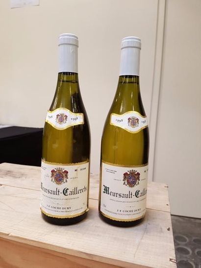 null 2 bouteilles 
MEURSAULT 
"Caillerets", JF Coche-Dury 
1998
 (1 ela)
