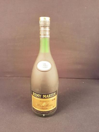 null 6 magnums 
COGNAC 
"Fine Champagne", Rémy Martin 
VSOP 

