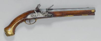 null Pistolet à silex de gendarme de la garde du Roi modèle 1763 probablement modifié...