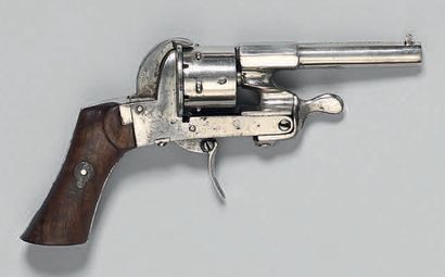 null Revolver à broche système Javelle, calibre 7 mm, double action, en acier nickelé,...