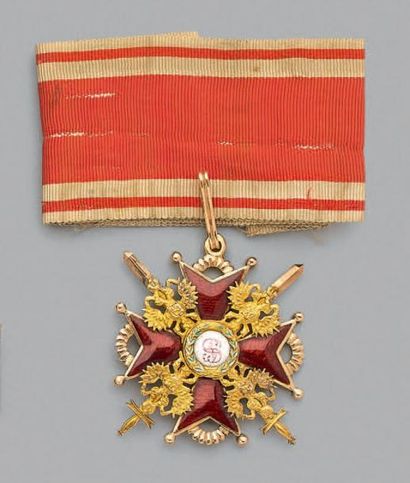 null Croix de 2e classe de l'ordre de Saint-Stanislas à titre militaire, en or, émaillée,...