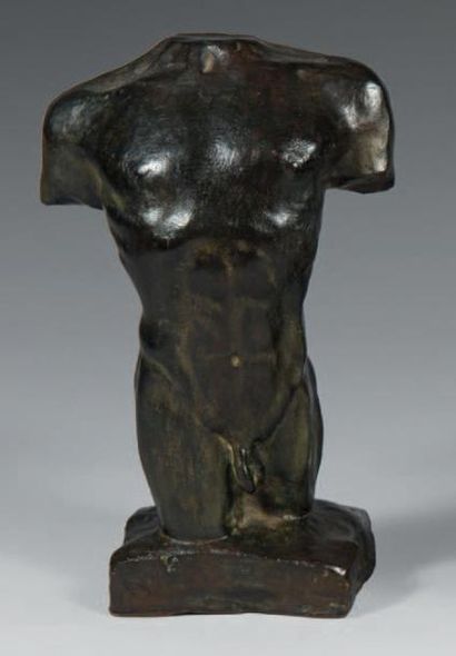 Jacques CHAUVENET (né en 1950) 
Torse d'homme
Épreuve en bronze patiné, signée, numérotée...
