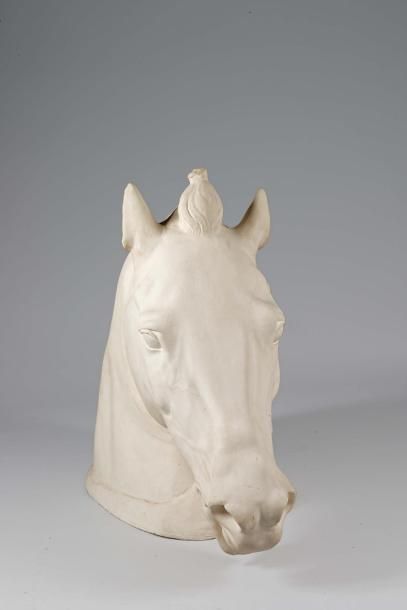null Tête de cheval blanc en résine peinte (petits Acc)
Haut. 75. Long. 90 cm