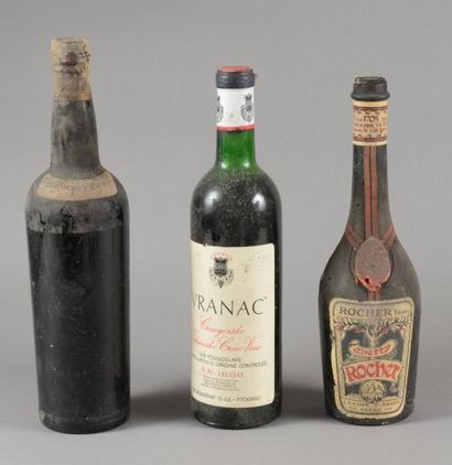 null Ensemble de 3 bouteilles 1 bouteille PORTO «Tawny», Hunt's (SE) 1 bouteille...