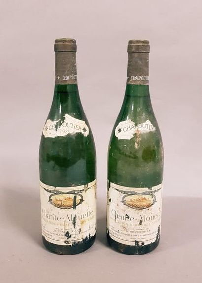 null 2 bouteilles HERMITAGE «Chante Alouette», Chapoutier 1989 (eta, es; 1 mill ill)...