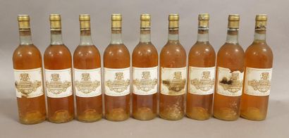 null 9 bouteilles Château COUTET, 1° cru Barsac 1975 (1 et; 3 J, et; 2 TLB, 1 LB...