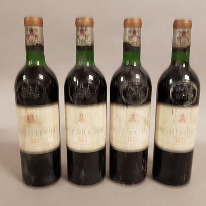 null 4 bouteilles CH. PAPE-CLEMENT, Pessac-Léognan 1967 (ets & t; 1 J, 1 TLB, 1 ...