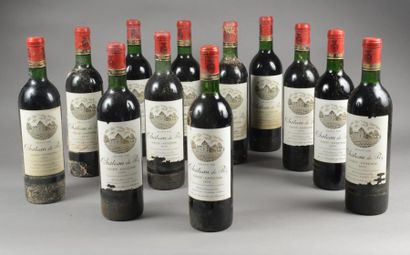 null 12 bouteilles CH. DE PEZ, Saint-Estèphe 1970 (3 J; els, 3 et, 2 ea) cb