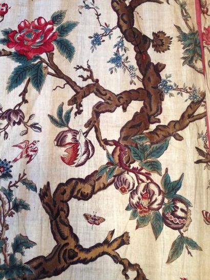 null Paire de rideaux en coton imprimé, Alsace (Munster?), fin du XIXe siècle. Fine...