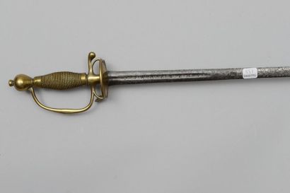 null Épée de fusilier début XVIIIe, garde en laiton à pas d'âne, fusée filigranée ;...