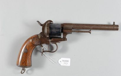 null Revolver système Lefaucheux modèle 1858 à broche, simple action, fabrication...