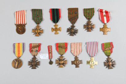 null Six Croix de Guerre : deux de 1914/1915, une de 1914/1916, trois de 1939 dont...