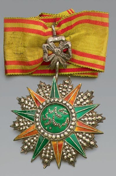 null Croix de commandeur de l'ordre du Nicham Iftikar, règne de Mohamed El Habi (1902/1906)...