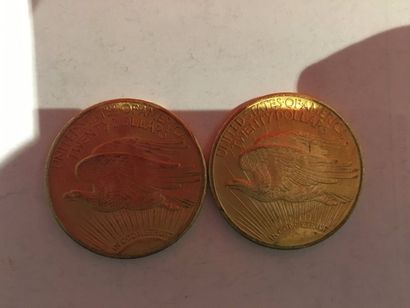 null 2 pièces de 20 Dollars or datées 1924 et 1928