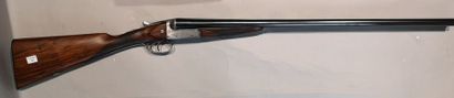 null Fusil de chasse J&W TOLLEY, cal. 12.70 (n°83536)
Bascule gravée. Double détente....