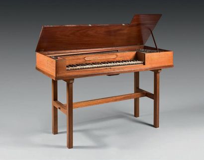 null PIANO CARRE XVIIIème siècle du facteur anglais Johannes ZUMPE Il porte l'inscription...