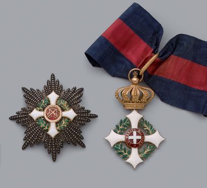 null Ensemble de commandeur de 1ère classe ou de grand-officier de l'ordre du Mérite...