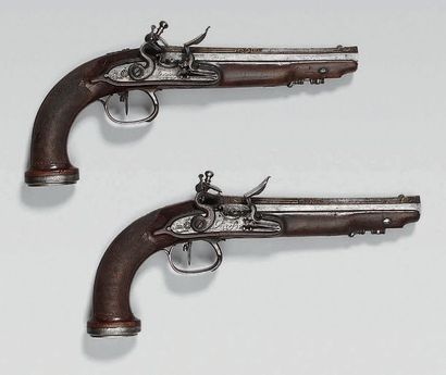 null Paire de pistolets à silex d'officier, canons octogonaux légèrement tromblonnés,...