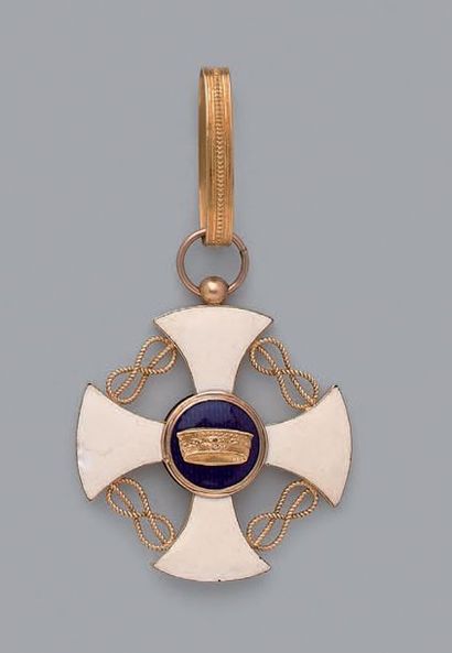 null Grand-croix de l'ordre de la Couronne d'Italie en or, émaillée, présentée dans...